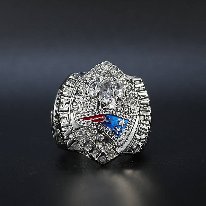 Anel de campeão SuperBowl XXXVIII - New England Patriots - GOAT STORE