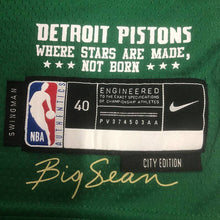 Carregar imagem no visualizador da galeria, Jersey Detroit Pistons City Edition 22/23 - GOAT STORE
